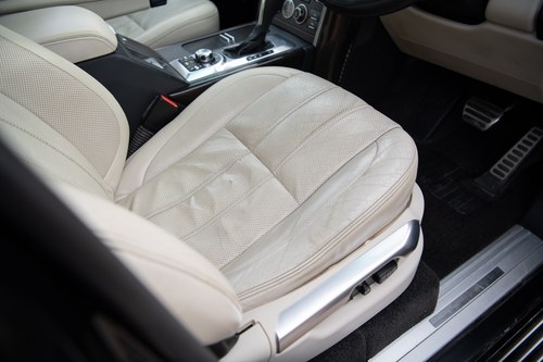 2010 Land Rover Range Rover Autobiography TDV8 Overfinch En venta (imagen 48 de 219)