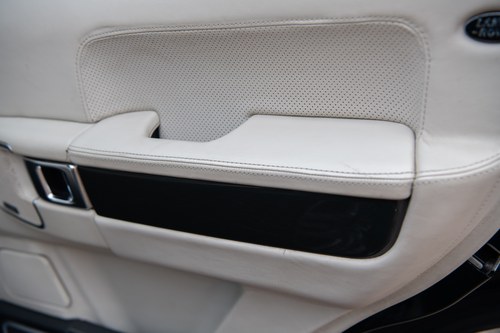 2010 Land Rover Range Rover Autobiography TDV8 Overfinch En venta (imagen 86 de 219)