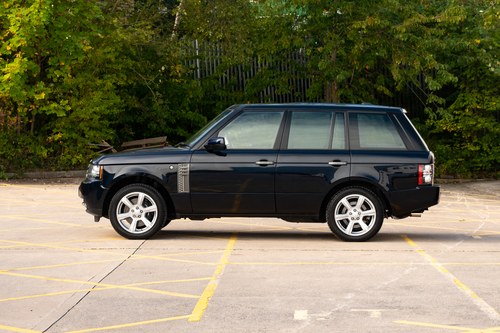 2010 Land Rover Range Rover Autobiography TDV8 à vendre (picture 3 of 50)