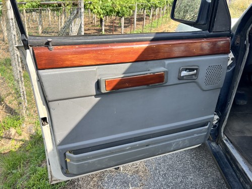 NO RESERVE - 1988 Land Rover Range Rover Classic For Sale (picture 37 of 47)