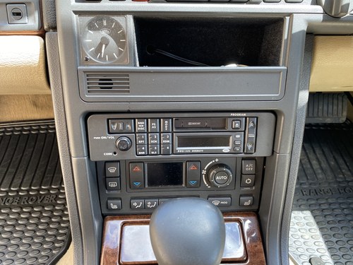 1997 Range Rover 4.6 HSE Auto zum Verkauf (Bild 40 von 136)