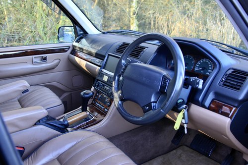 2002 Range Rover P38a 4.6 HSE Royal Edition For Sale (picture 23 of 93)