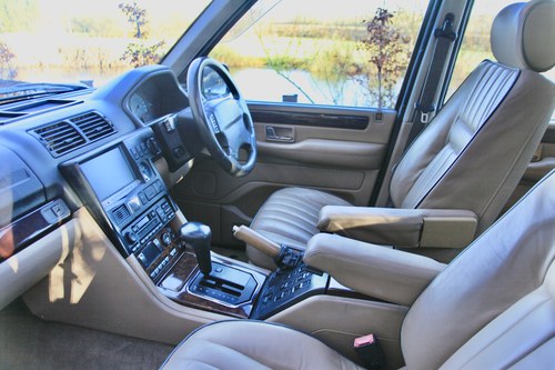 2002 Range Rover P38a 4.6 HSE Royal Edition For Sale (picture 28 of 93)