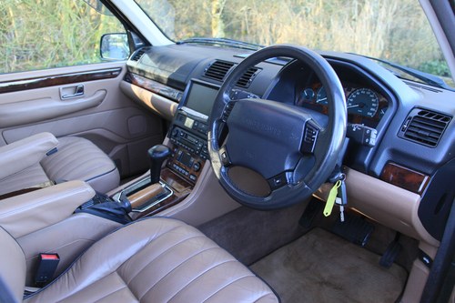 2002 Range Rover P38a 4.6 HSE Royal Edition For Sale (picture 25 of 93)