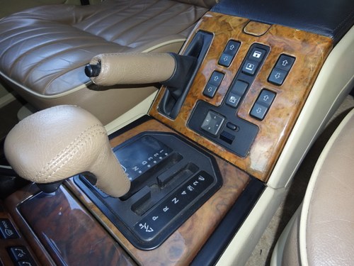 NO RESERVE - 1999 Range Rover P38 ‘Vogue SE’ In vendita (immagine 63 di 186)