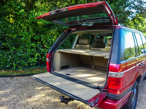 NO RESERVE - 1999 Range Rover P38 ‘Vogue SE’ In vendita (immagine 95 di 186)