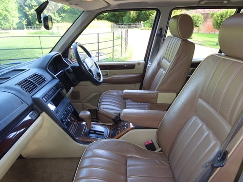 NO RESERVE - 1999 Range Rover P38 ‘Vogue SE’ In vendita (immagine 15 di 186)