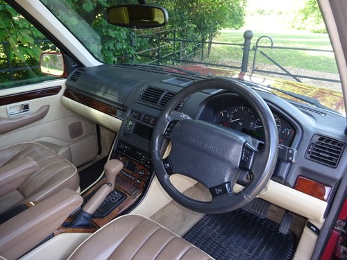 NO RESERVE - 1999 Range Rover P38 ‘Vogue SE’ In vendita (immagine 17 di 186)