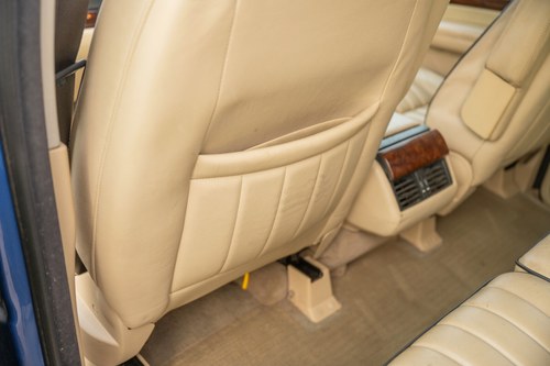 NO RESERVE - 2002 Range Rover 4.6 Vogue In vendita (immagine 49 di 207)