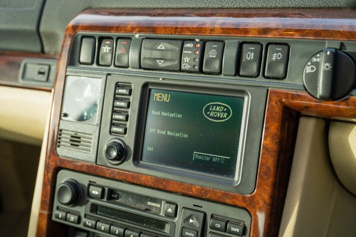 NO RESERVE - 2002 Range Rover 4.6 Vogue In vendita (immagine 72 di 207)