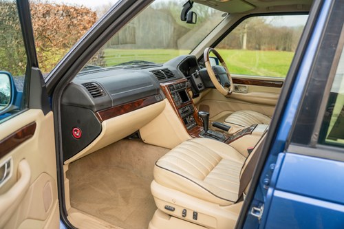 NO RESERVE - 2002 Range Rover 4.6 Vogue In vendita (immagine 45 di 207)