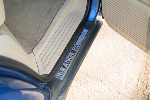 NO RESERVE - 2002 Range Rover 4.6 Vogue In vendita (immagine 91 di 207)