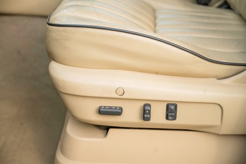 NO RESERVE - 2002 Range Rover 4.6 Vogue In vendita (immagine 57 di 207)