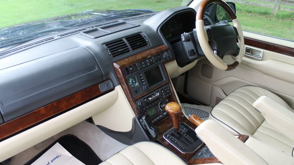 2001 Range Rover Vogue 4.6 P38 For Sale (picture :index of 25)