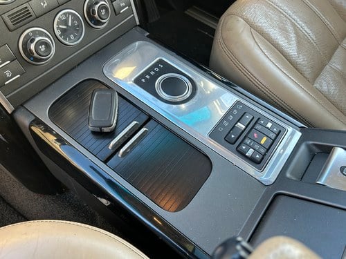 2011 Land Rover Range Rover L322 Vogue TDV8 à vendre (picture 78 of 346)