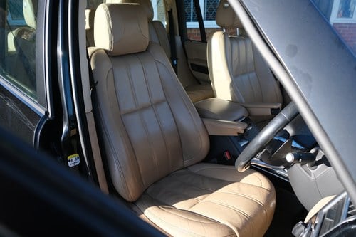 2011 Land Rover Range Rover L322 Vogue TDV8 à vendre (picture 44 of 346)