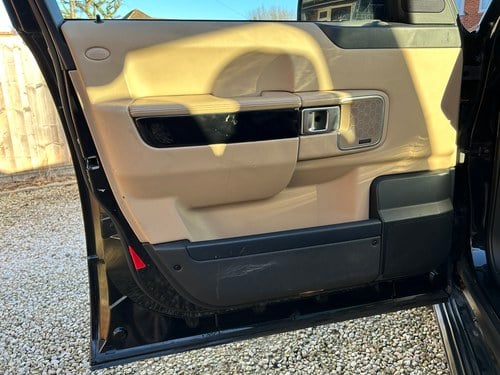 2011 Land Rover Range Rover L322 Vogue TDV8 à vendre (picture 152 of 346)