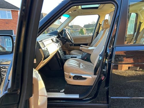 2011 Land Rover Range Rover L322 Vogue TDV8 à vendre (picture 150 of 346)