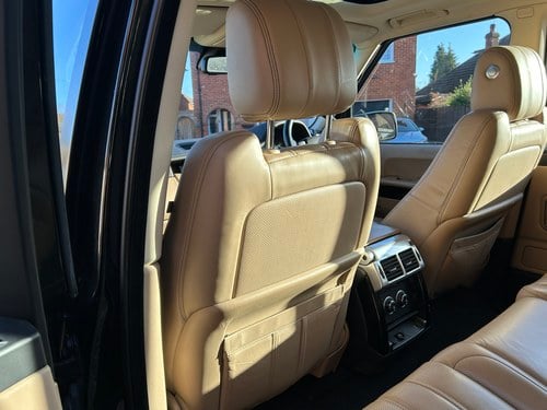 2011 Land Rover Range Rover L322 Vogue TDV8 à vendre (picture 137 of 346)