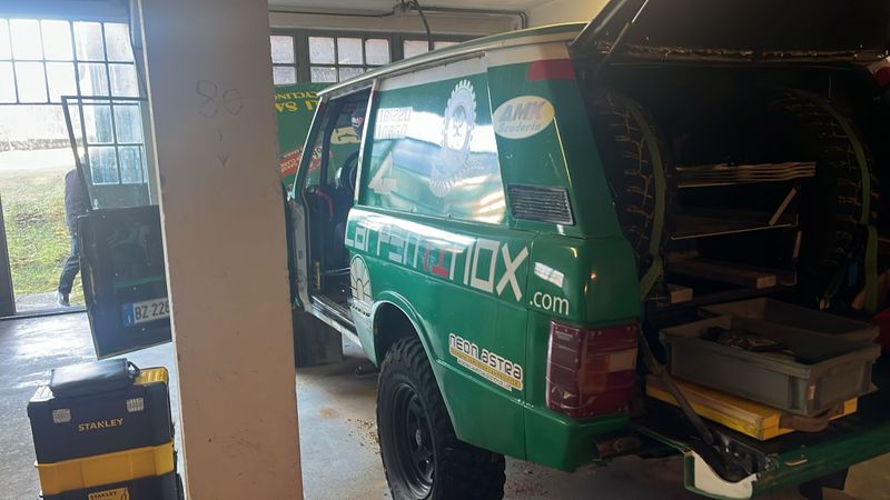 1980 Range Rover V8 Classic Dakar Rally Vehicle For Sale By Auction