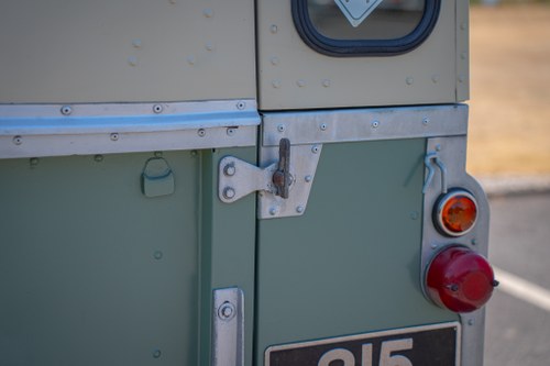 1963 Land Rover Series IIA 88 For Sale (picture 168 of 212)