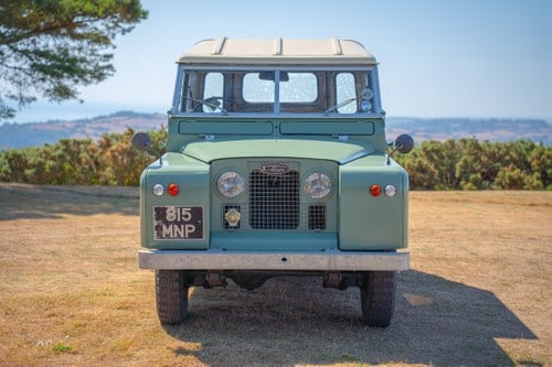 1963 Land Rover Series IIA 88 For Sale (picture 11 of 212)