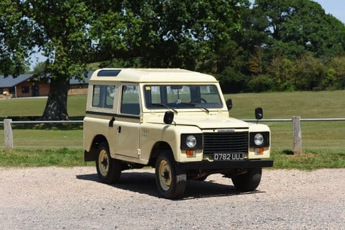 1986 Land Rover Santana Defender 88 (LHD) For Sale (picture 17 of 144)