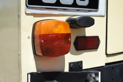 1986 Land Rover Santana Defender 88 (LHD) For Sale (picture 110 of 144)