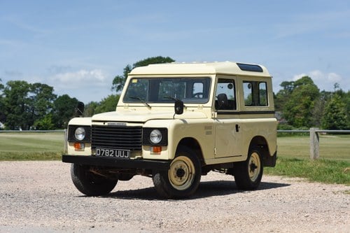 1986 Land Rover Santana Defender 88 (LHD) For Sale (picture 11 of 144)