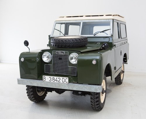 1961 Land Rover Santana Series II 88” For Sale (picture 4 of 80)