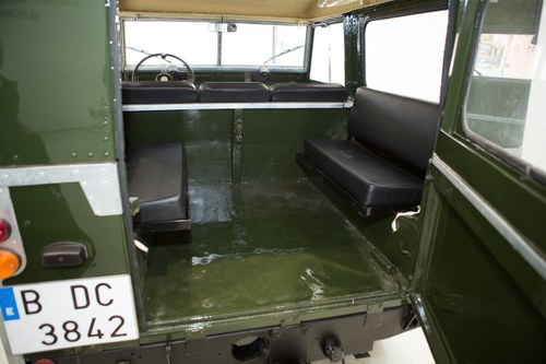 1961 Land Rover Santana Series II 88” For Sale (picture 37 of 80)