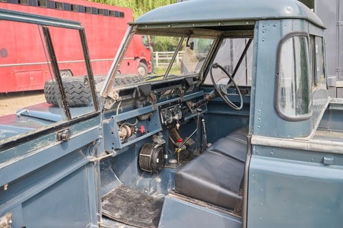 1967 Land Rover Series IIa 88" à venda (imagem 35 de 141)