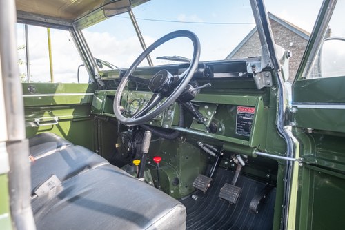 1969 Land Rover Series IIA 88” In vendita (immagine 35 di 125)