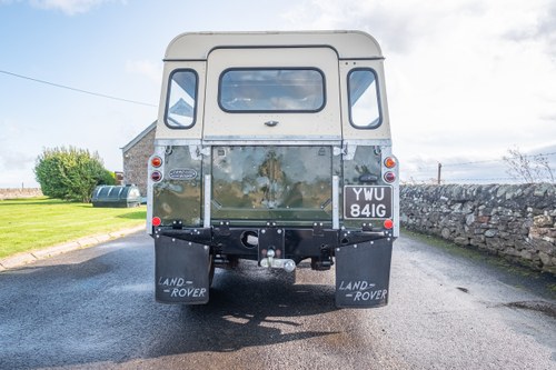 1969 Land Rover Series IIA 88” In vendita (immagine 29 di 125)