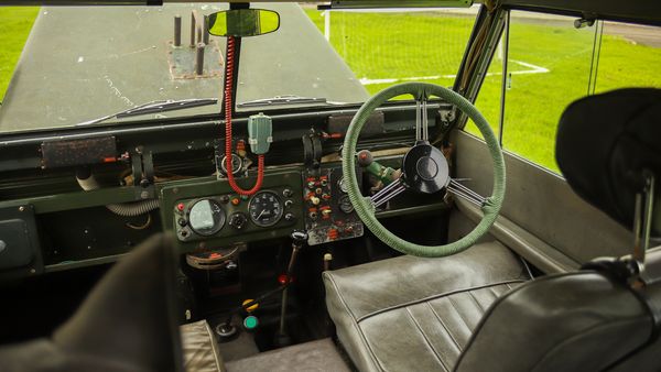 1965 Land Rover Series 2A LWB Station Wagon For Sale (picture :index of 41)
