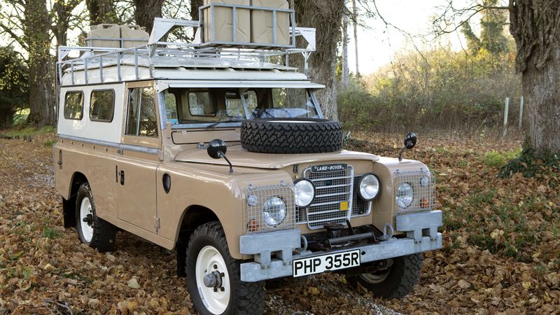 1976 Land Rover Series III 109 LHD For Sale (picture 1 of 204)