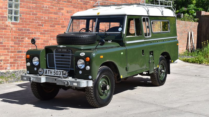 1979 Land Rover LWB Series 3 109 Station Wagon For Sale (picture 1 of 121)