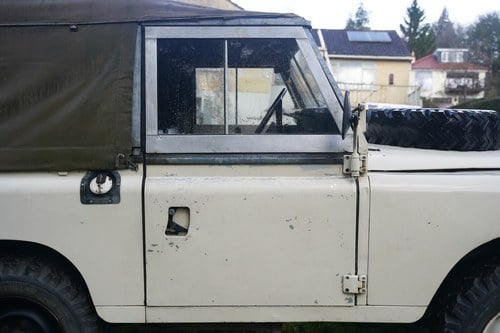 1984 Land Rover Series III zum Verkauf (Bild 102 von 196)