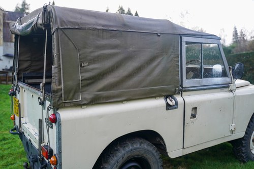 1984 Land Rover Series III zum Verkauf (Bild 125 von 196)
