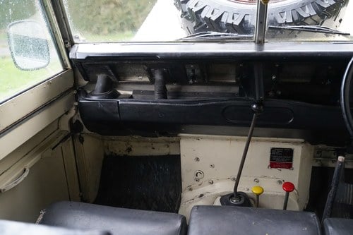 1984 Land Rover Series III zum Verkauf (Bild 69 von 196)