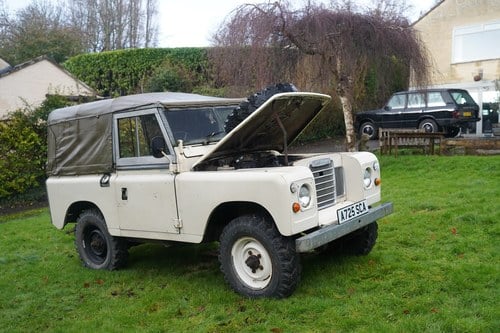 1984 Land Rover Series III zum Verkauf (Bild 140 von 196)