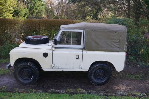 1984 Land Rover Series III zum Verkauf (Bild 8 von 196)