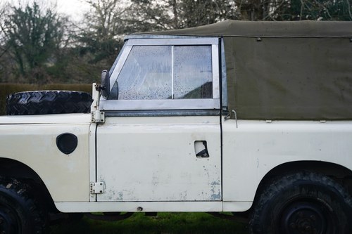 1984 Land Rover Series III zum Verkauf (Bild 112 von 196)