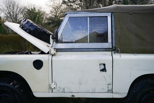 1984 Land Rover Series III zum Verkauf (Bild 153 von 196)
