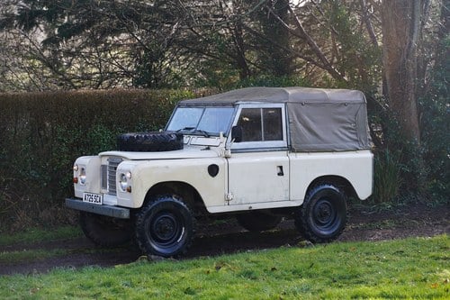 1984 Land Rover Series III zum Verkauf (Bild 7 von 196)