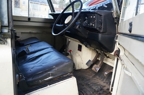 1984 Land Rover Series III zum Verkauf (Bild 75 von 196)