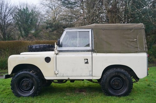 1984 Land Rover Series III zum Verkauf (Bild 36 von 196)