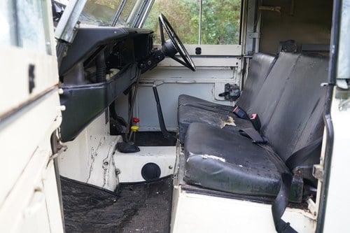 1984 Land Rover Series III zum Verkauf (Bild 68 von 196)