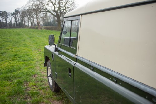 NO RESERVE - 1982 Land Rover Series III 109 For Sale (picture 59 of 160)