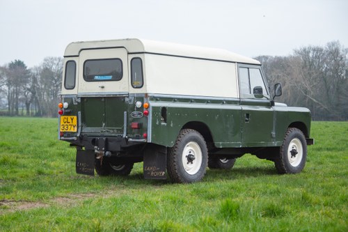 NO RESERVE - 1982 Land Rover Series III 109 For Sale (picture 4 of 160)